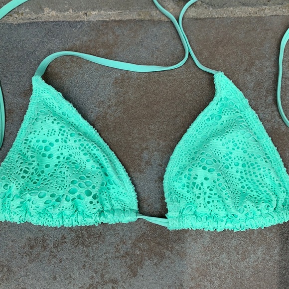 Mossimo Lace Bikini - Picture 3 of 7